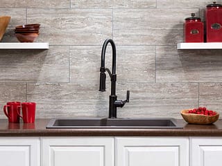 Palisade Wall Panel in Grecian Earth