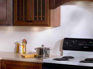 Fasade Backsplash - Quilted in Matte White