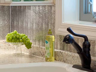 Fasade Backsplash - Hammered in Crosshatch Silver