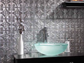 Fasade Wall Panel-Traditional 1 in Crosshatch Silver