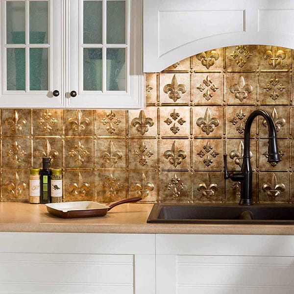 Fasade Backsplash - Fleur de lis in Bermuda Bronze