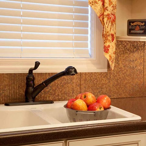 Fasade Backsplash - Rib in Cracked Copper