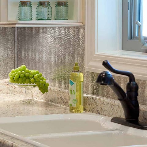 Fasade Backsplash - Hammered in Crosshatch Silver