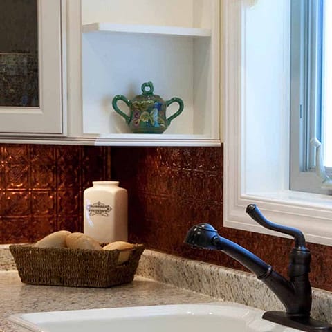 Fasade Backsplash - Traditional 6 in Moonstone Copper