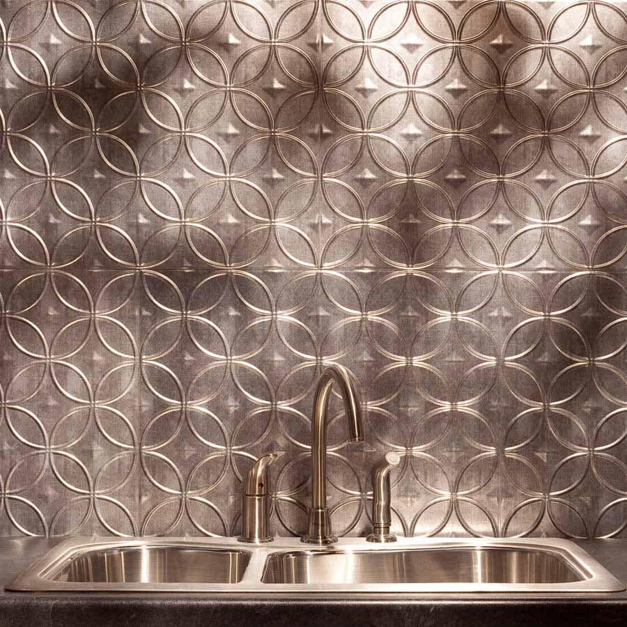 Fasade Backsplash - Rings in Crosshatch Silver