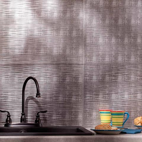 Fasade Backsplash - Ripple in Crosshatch Silver