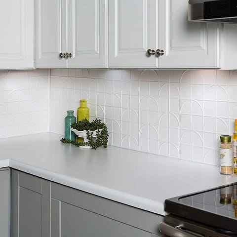 Fasade Backsplash - Crescent in Matte White