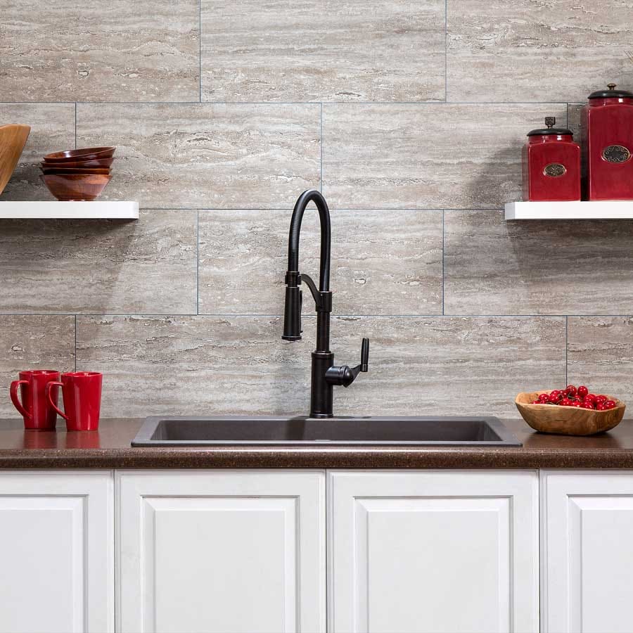 Palisade Wall Panel in Grecian Earth