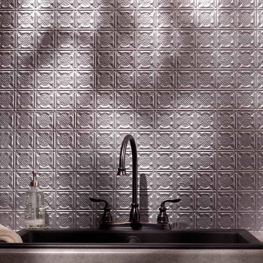 Fasade Backsplash - Traditional 1 in Galvanized Steel