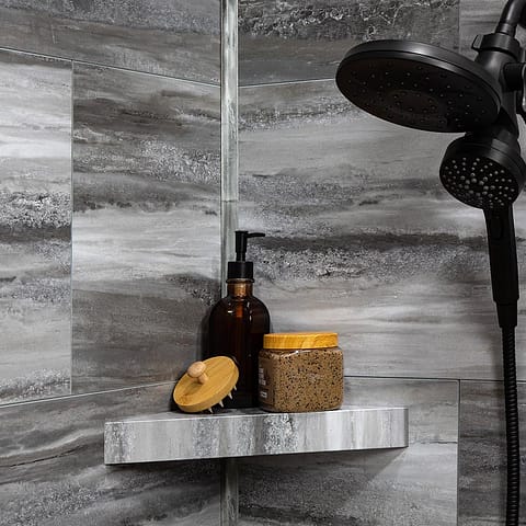 Palisade matching shelf in Hermitage Granite