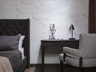 Palisade 15" x 26" Tile in Carrara Marble