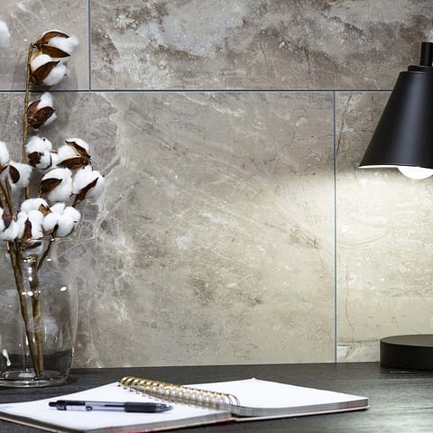 Palisade 15&quot; x 26&quot; Tile in Venetian Marble