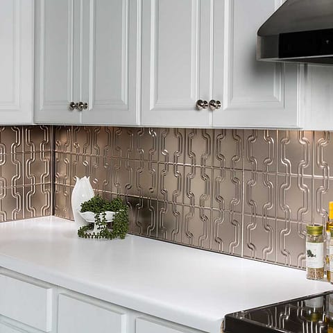 Fasade&#039;s Chain in Brushed Nickel