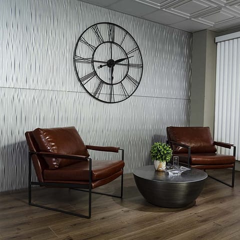 Fasade&#039;s Waves (vertical) in Argent Silver