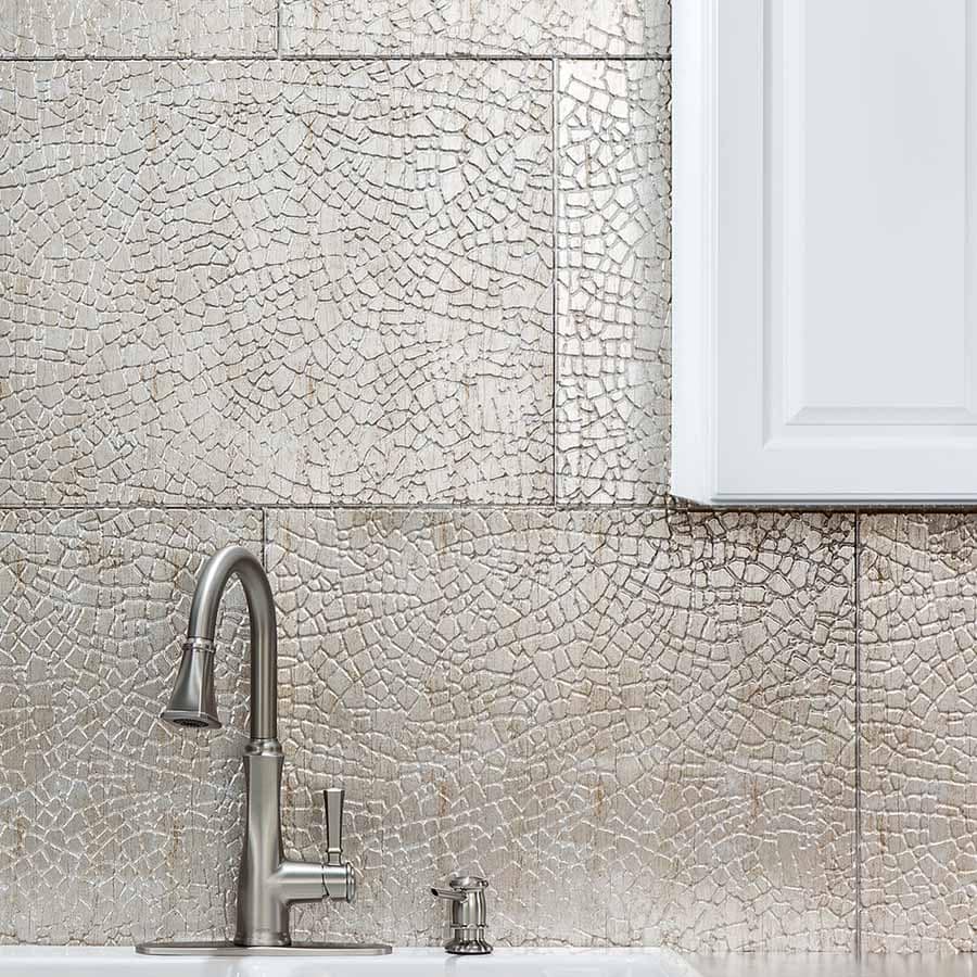 Fasade Backsplash in Safari