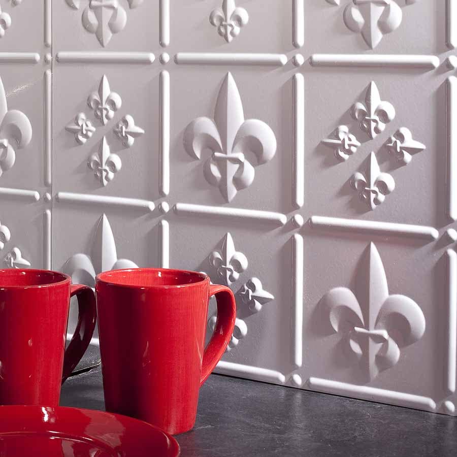 Fasade's Fleur-De-Lis in Matte White