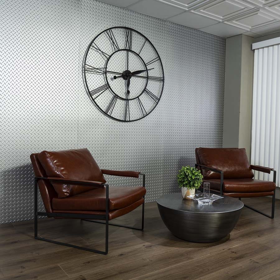 Fasade's Diamond Plate in Argent Silver