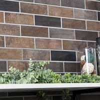 GUB05_glam4_090722_F