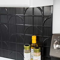 PB7642_Kitchen_jtrim