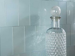 Aspect 3x6 Glass Tiles in Glacier