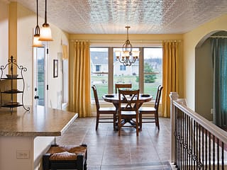 Traditional 2 ceiling in Gloss White