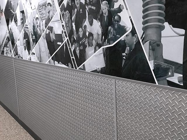 Wall Panel Diamond Plate in Argent Silver