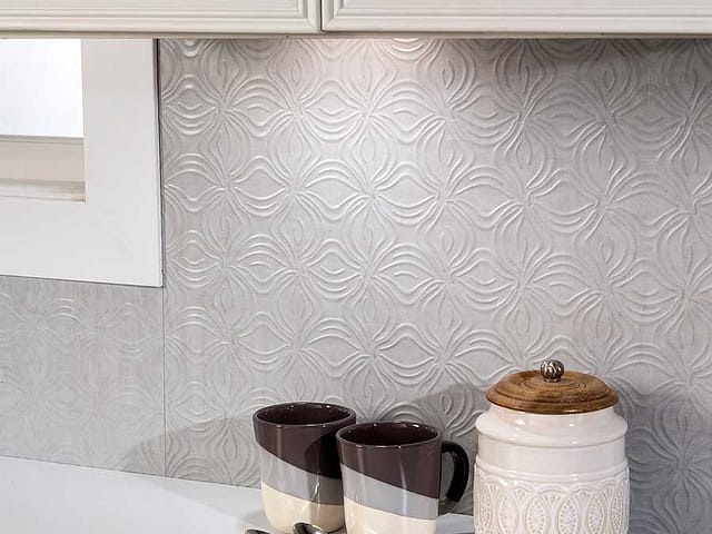 Lotus Backsplash Panel in Cashmere