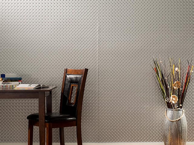 Diamond Plate wall panel in Argent Silver