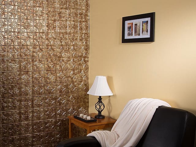 Traditional 1 wall panel in Bermuda Bronze