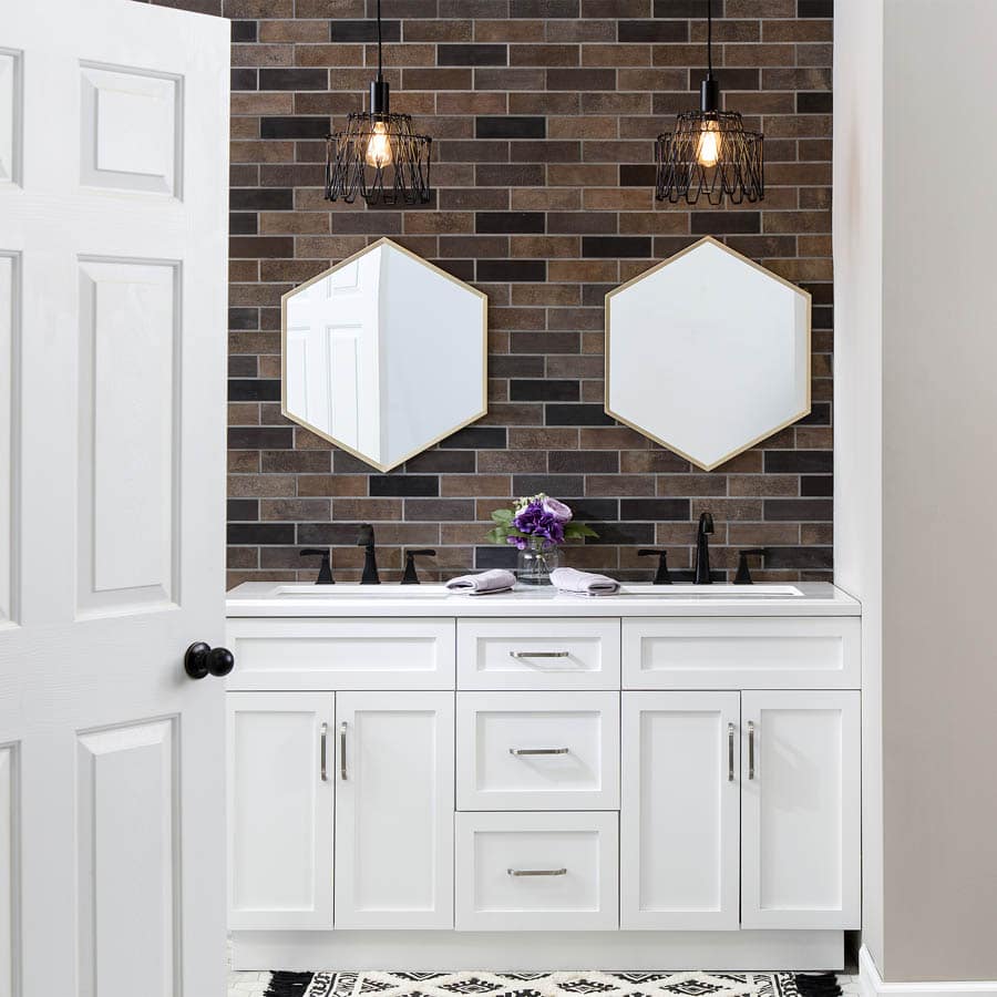 GUB05_glam1_090722_F