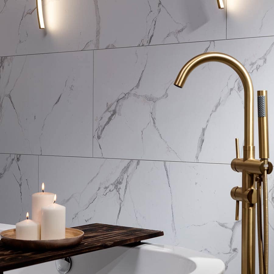 834M05_glam_tub_CU_011024_02