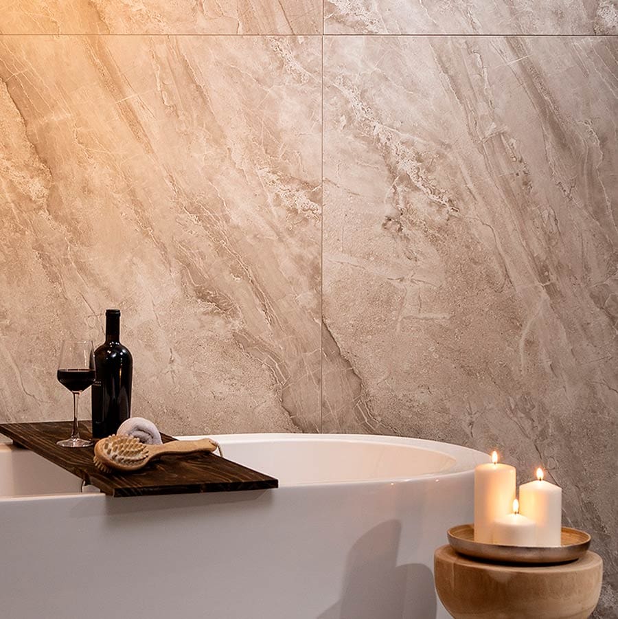 832M04_tub_glam_48x60_011024_02