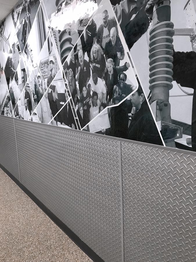 Wall Panel Diamond Plate in Argent Silver