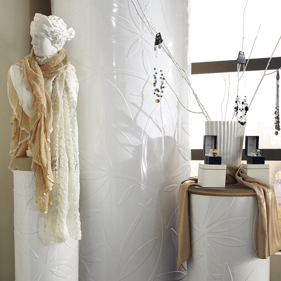 Audrey wall panel in Matte White